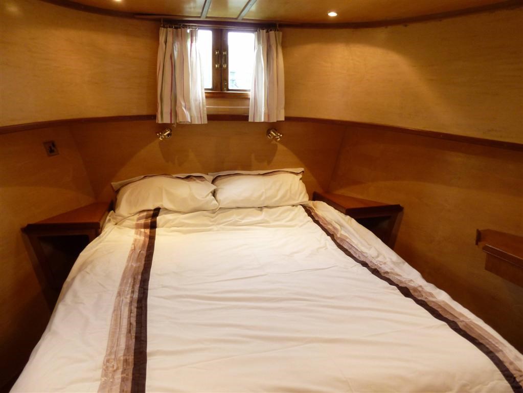 Shared Barge Decize Picture 9