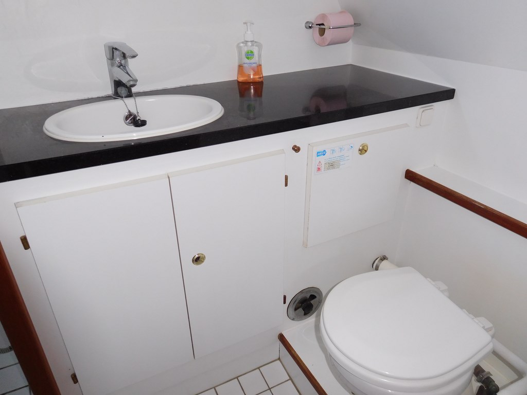 Shared Cruiser Glistening Steel Picture 13