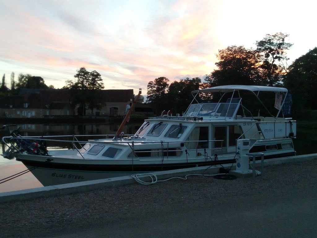 Shared Cruiser Blue Steel Picture 8