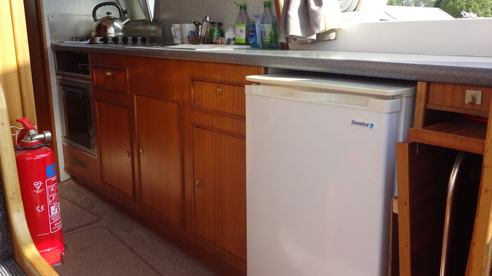 Shared Broads Cruiser Gooseander Picture 14