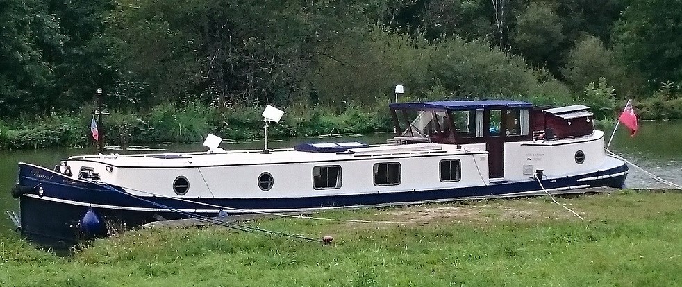 Shared Barge Brunel Picture 3