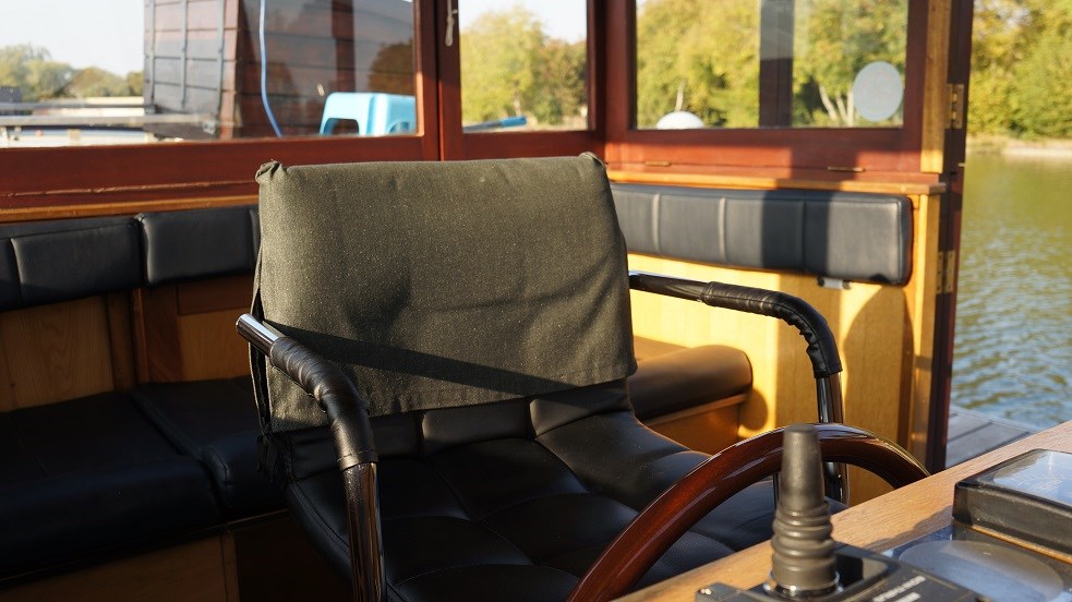 Shared Barge Brunel Picture 14