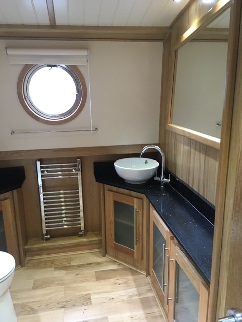 Shared Barge Coole Swan Picture 10