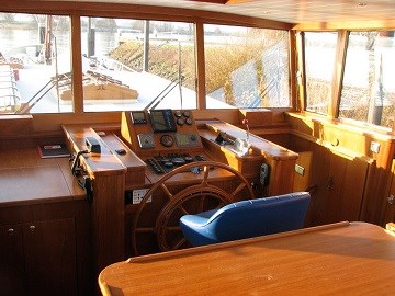 Shared Barge Henrietta Picture 3