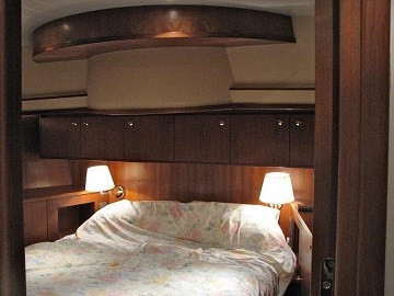 Shared Barge Henrietta Picture 8