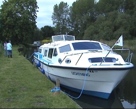 Shared Broads Cruiser Lightning Picture 2
