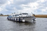 Shared Broads Cruiser Lightning