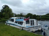 Shared Broads Cruiser Moonlight Shadow Picture 3
